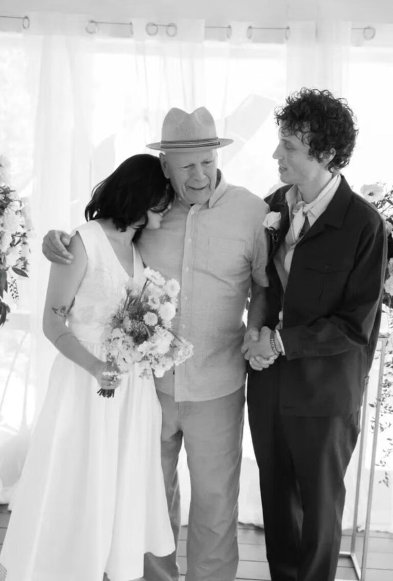 Bruce Willis acompaña a Tallulah Willis en su boda con Justin Acee: el emotivo momento familiar en Idaho